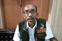 BPBD distribusi geobag ke warga terdampak banjir rob di Mataram