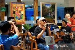 Seniman difabel buktikan karya emas lewat To6ether Beyond Limit