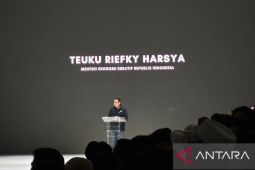 Parade busana ASEAN kekuatan ekonomi berakar budaya