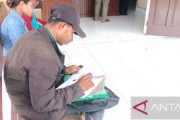 Disdukcapil Biak siapkan seribuan blanko KTP-El melayani warga 257 kampung