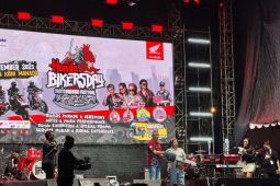 Ribuan bikers kumpul di Lapangan KONI Manado