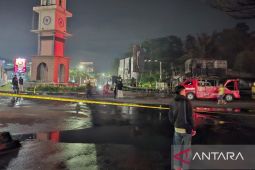 Dampak kebakaran akibat truk tangki BBM, Polres Cianjur tutup jalur Perintis Kemerdekaan