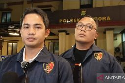 Polisi amankan dua pria pencuri sekarung paket milik kurir di Jakarta Barat