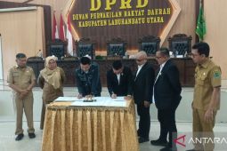 Bupati dan DPRD Labura Tandatangani MoU KUA-PPAS R-APBD Tahun 2026