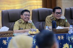 Atasi banjir tak hanya dengan perbaiki infrastruktur