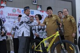 Gubernur Babel:  Guru garda terdepan bangun karakter siswa