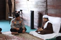 Kapolres Langkat silaturahmi ke Tuan Guru Babussalam Besilam