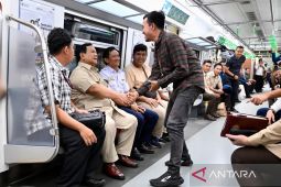 Prabowo perintahkan AHY buat rencana jaringan kereta di Kalimantan