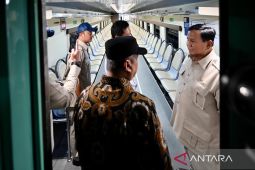 Presiden Prabowo berpesan kepada KAI jaga keamanan rel dan rawat stasiun kereta