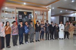 Bupati Thaher lantik empat pejabat pimpinan tinggi pratama