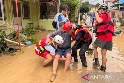Topan Kalmaegi terjang wilayah Filipina, 80 orang tewas, 75 hilang