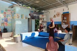 Buku Pertimahan hadir di Pojok Literasi Sekolah