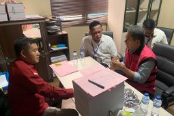 Kejagung melimpahkan delapan tersangka kasus minyak mentah ke JPU