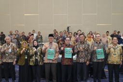 OJK dorong penguatan ekosistem keuangan syariah sektor jasa keuangan