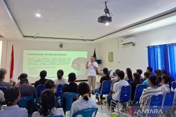 BNN NTT memperkuat jejaring 30 relawan muda antinarkoba