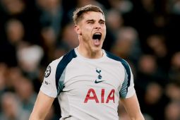 Bursa Transfer: Tottenham Pagari Micky van de Ven dengan Kontrak Jangka Panjang