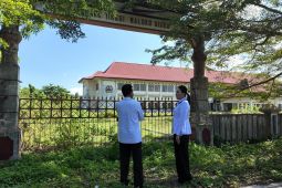 Gubernur dan Kajati Malut tinjau serta bahas pemanfaatan aset Kejati di Sofifi