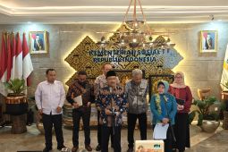 Mensos: 90 persen dari 16,3 juta KPM sudah menerima BLTS triwulan IV