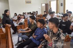Pembelajaran Agama Kristen di gereja bagi siswa nonmuslim