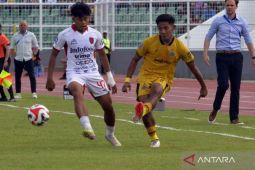 Prediksi susunan pemain Bhayangkara vs Persebaya sore ini