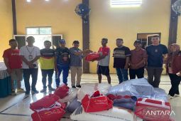 Anggota DPRD Gorontalo Utara salurkan bantuan bagi terdampak banjir
