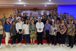 Dinkes Manggarai Barat melatih ratusan penjamah makanan SPPG