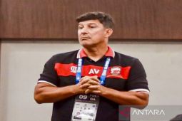 Madura United copot Alfredo Vera dari jabatan pelatih
