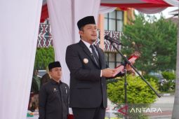 Bupati Paluta pembina upacara pada peringatan Hari Pahlawan Nasional