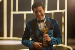 Netflix rilis cuplikan penggoda film "Lupa Daratan"