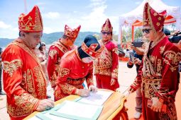 Semua pimpinan OPD di Pemda Morut tandatangani deklarasi menuju wilayah bebas korupsi dan birokrasi melayani