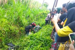 Diduga kecelakaan tunggal, mayat pria ditemukan di parit Aceh Tamiang