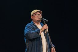 Nuh, ASN yang menjaga identitas musik lawas di tengah arus modern