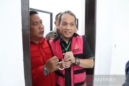 Mantan Camat Medan Polonia ditahan terkait dugaan korupsi BBM subsidi