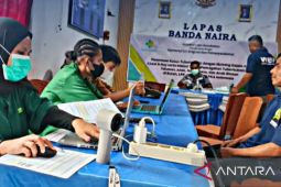 Lapas Banda Neira lakukan pemeriksaan kesehatan bagi petugas dan WBP bebas TBC