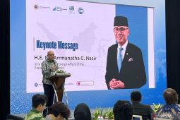 KIS ke-7 di UIII,  Wamenlu sebut Indonesianis jadi jembatan Indonesia di komunitas global