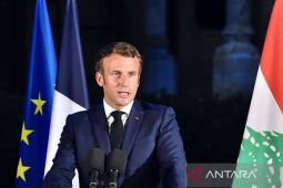 Prancis sambut kesediaan Putin berbicara dengan Macron