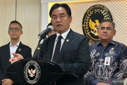 Yusril sebut larangan polisi duduki jabatan sipil masukan Komisi Reformasi