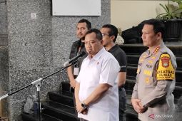 Polda Metro Jaya izinkan Roy Suryo dkk pulang setelah diperiksa