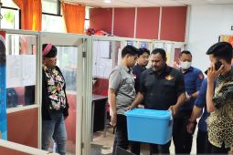 Kejati Papua Barat sita 20 dokumen saat penggeledahan kantor Pemkot Sorong