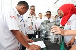 Gubernur Banten dorong perluasan kemitraan SMK dengan industri