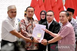 Prabowo berikan rehabilitasi kepada dua guru ASN Luwu Utara