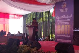 Wagub Mian: Ayah jangan rusak hubungan dengan anak karena gawai