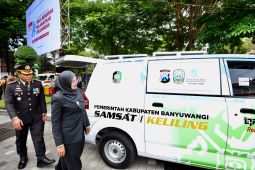 Pemkab Banyuwangi beri bantuan satu unit mobil Samsat Keliling