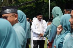 Bupati Langkat lepas pawai taaruf MTQ Ke-58
