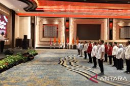 Amran Sulaiman siapkan terbentuknya IKA Unhas di empat negara