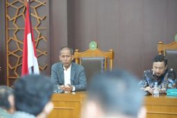 Saldi Isra tegaskan ungkapan "no viral, no justice" tak berlaku untuk MK