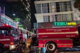 Panik! Kebakaran Hotel Tebu Bandung di ruang sauna, 7 mobil damkar sprint 3 menit!