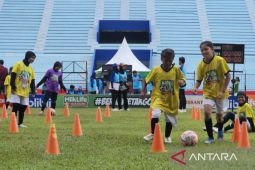 1.918 siswi SD-MI ikuti kompetisi sepakbola putri MLSC Malang