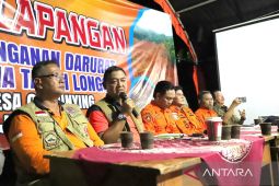 Prabowo minta BNPB percepat penanganan korban tanah longsor Cilacap