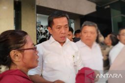 Bupati Karawang akan tindaklanjuti laporan penipuan senilai 1,2  miliar oleh seorang camat